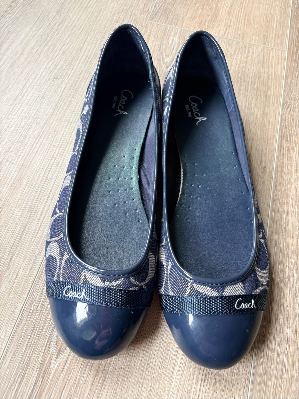 Coach Navy and Beige Signature Logo Ballet Flats